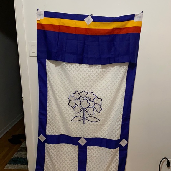 Door curtain - Picture 1 of 2